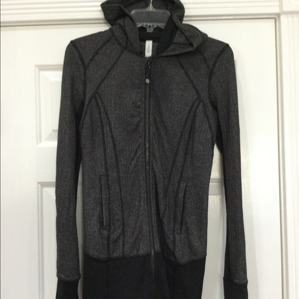 Lululemon Size 6 Jacket